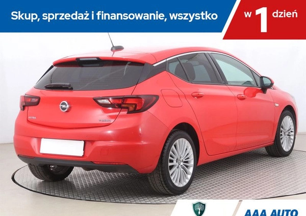 Opel Astra cena 52000 przebieg: 84074, rok produkcji 2016 z Szczawnica małe 301